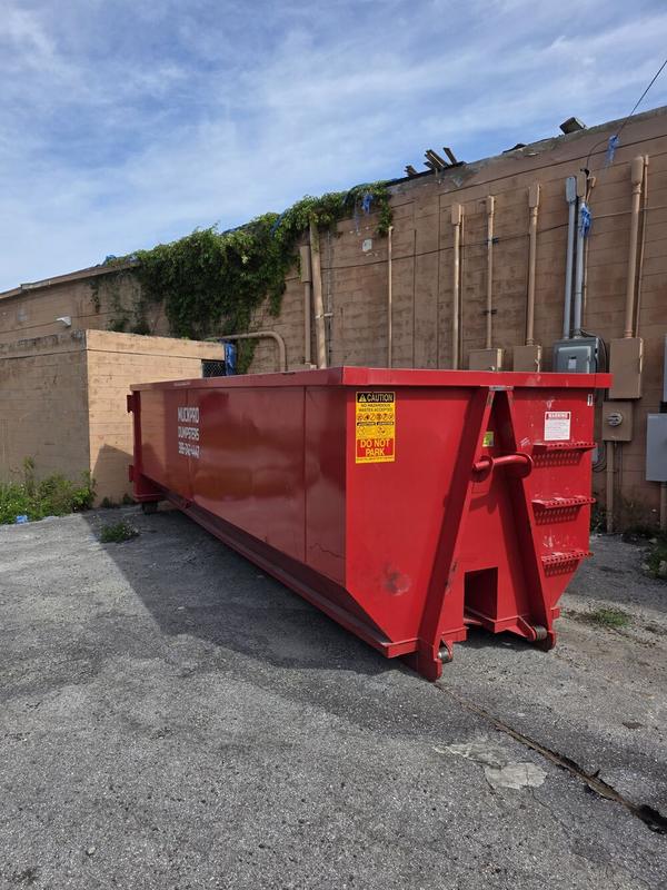 30 yard roll-off dumpster rental in Live Oak FL